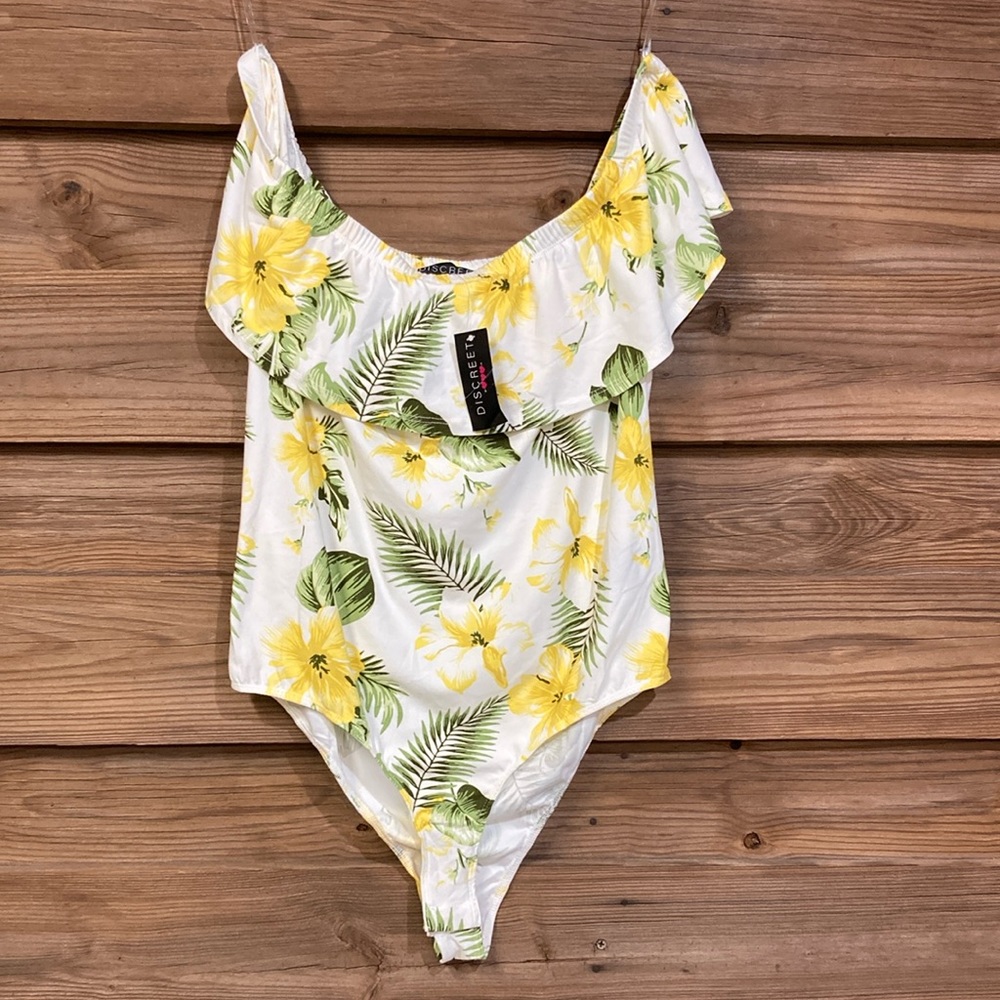 Discreet Floral Off-Shoulder Bodysuit